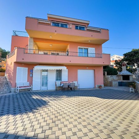 Regina Del Mare Apartment Слатине Екстериор снимка