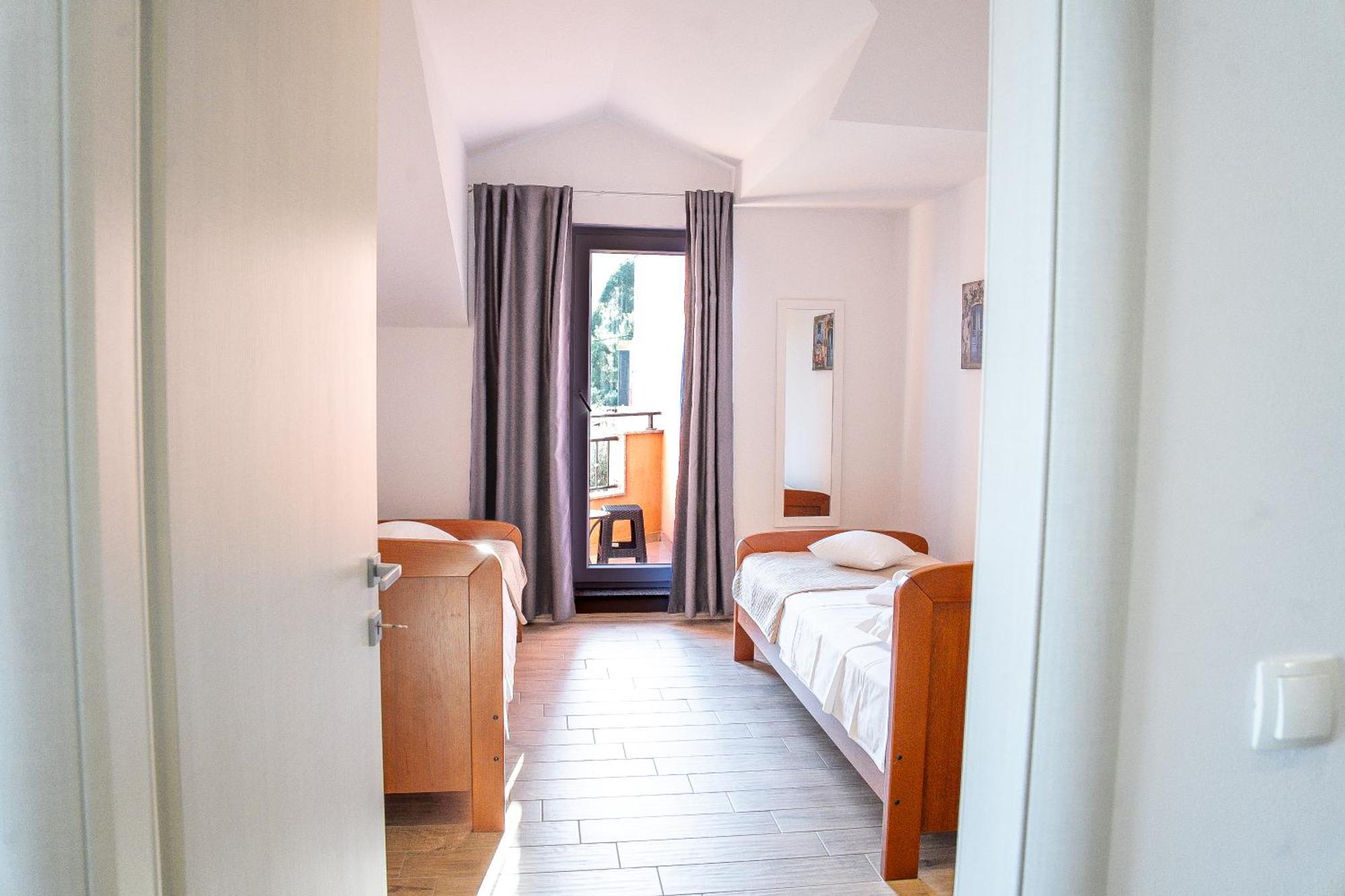 Regina Del Mare Apartment Слатине Екстериор снимка